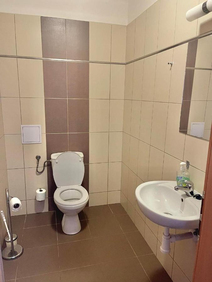 Kadaň 莫瓦旅馆酒店 外观 照片